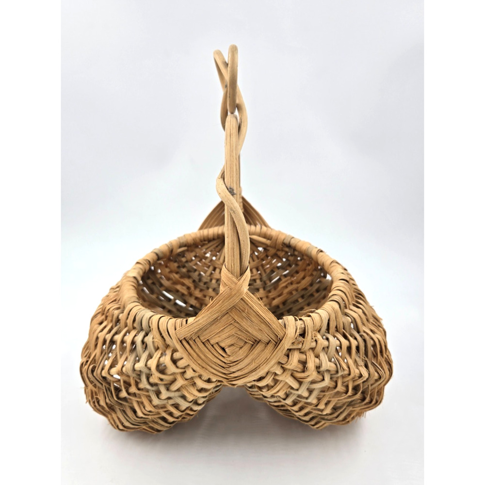 LG Vtg Butt Melon Basket Hand Woven Harvesting Egg Farmhouse Cottage 12 x 12